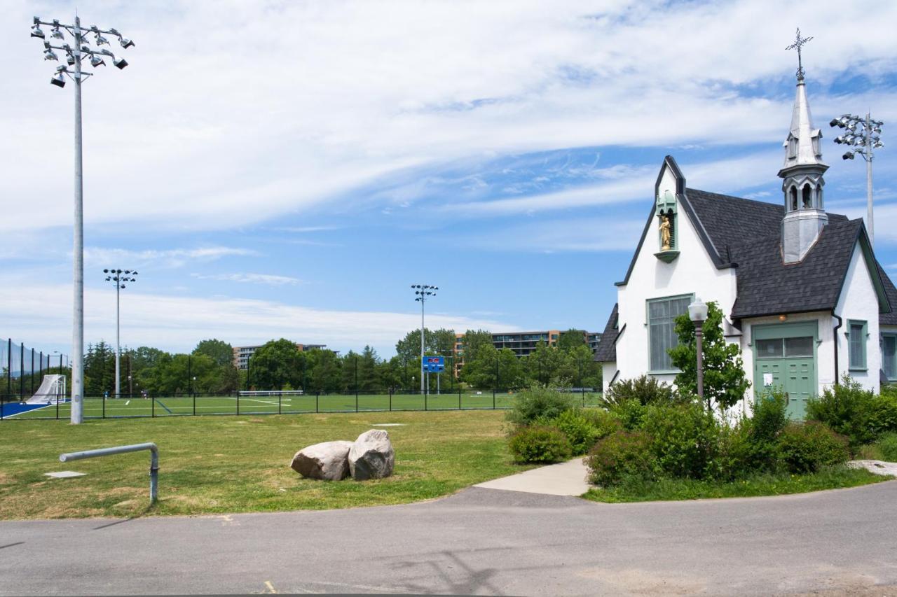 5 People, Big, Free Parkings, Near Old Quebec, Near River Buitenkant foto
